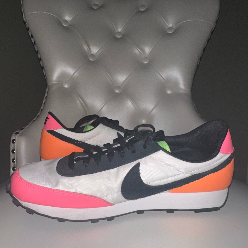 Colorful Nike Waffle - Picture 6 of 8